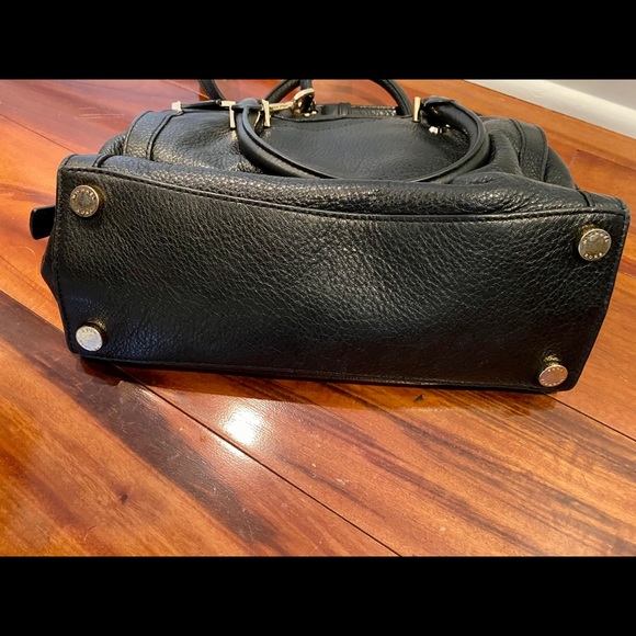 Michael Kors Black Leather purse - Picture 5 of 7